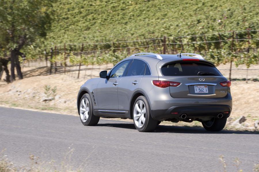  Infiniti FX50 2009 года  (фото 63 из 110)